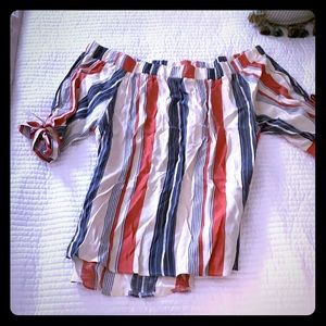 ADORABLE TOP!!!
